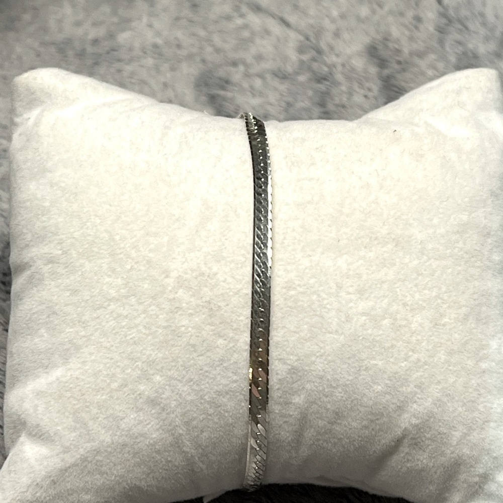 Vintage Milor Sterling Silver Herringbone Bracelet
